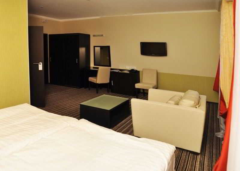 Optima Cherkasy Hotel المظهر الخارجي الصورة