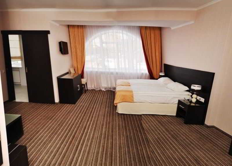 Optima Cherkasy Hotel المظهر الخارجي الصورة